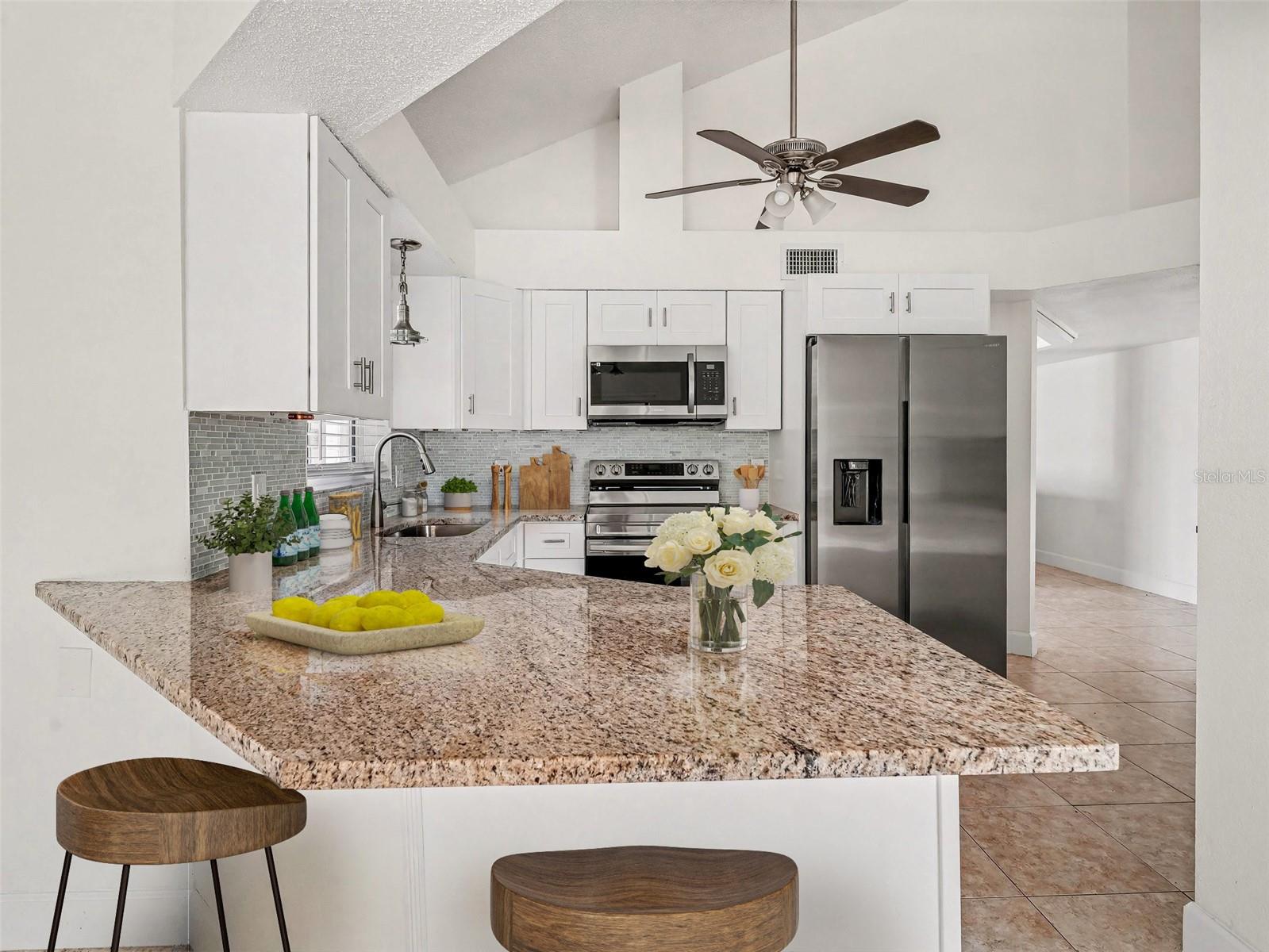 Image 13 of 40 For 822 Diane Circle