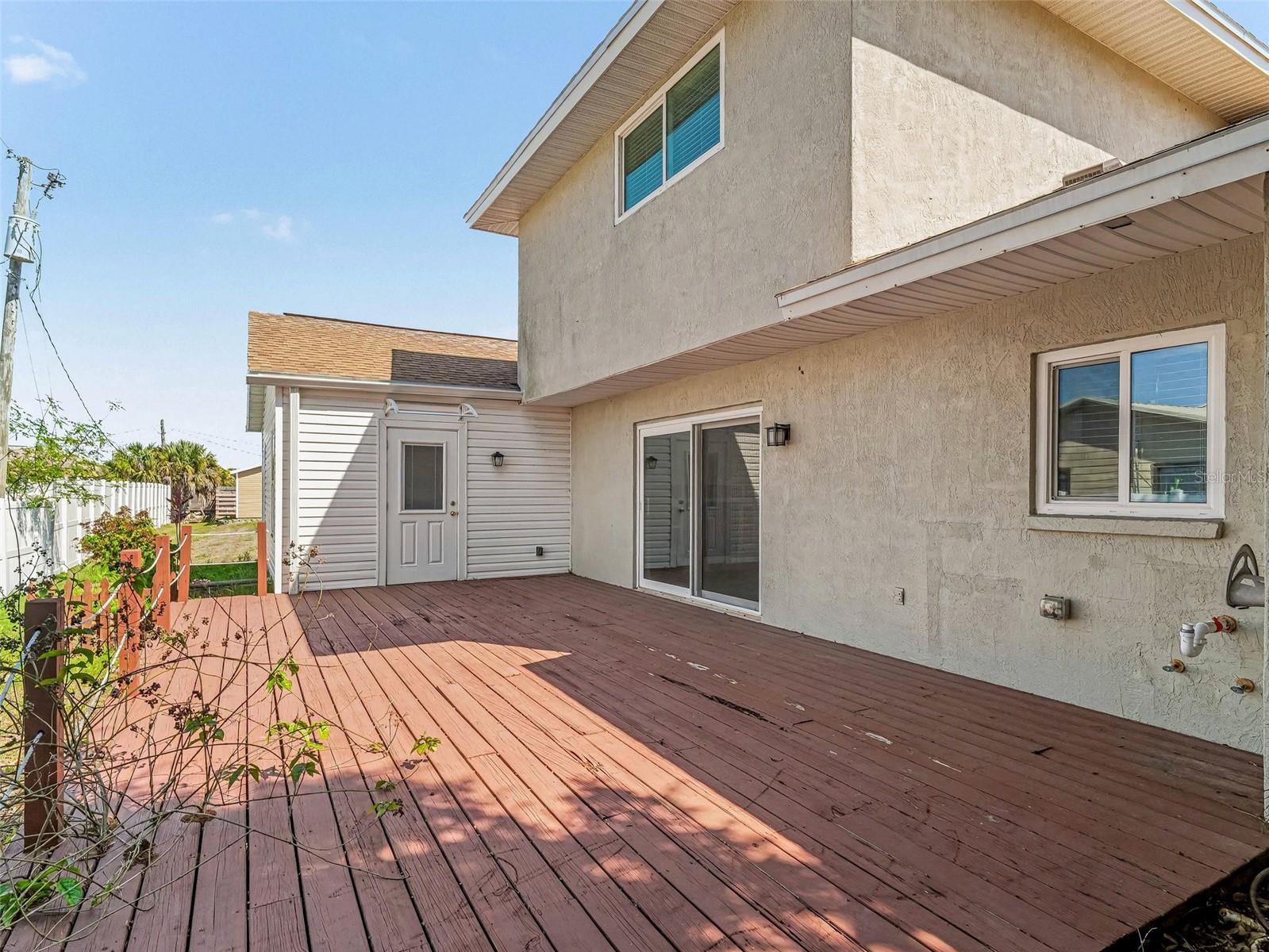 Image 35 of 40 For 822 Diane Circle