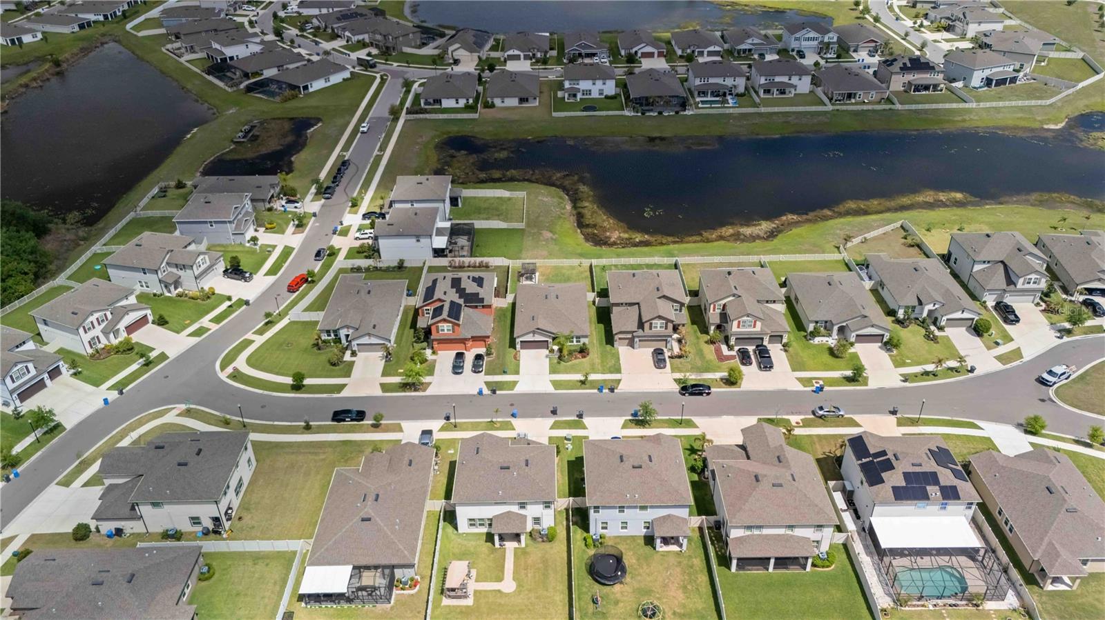 Listing photo id 27 for 11806 Bluegrass Field Court