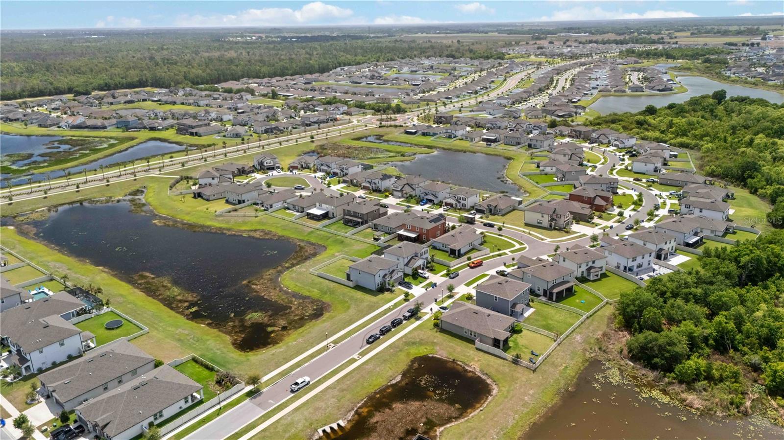 Listing photo id 29 for 11806 Bluegrass Field Court