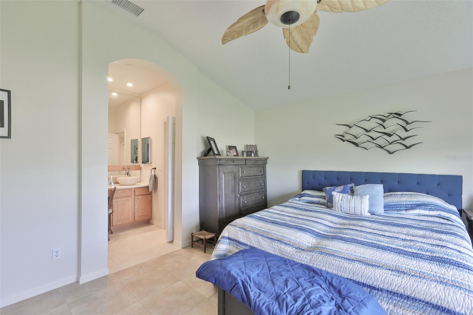 Image 16 of 44 For 2261 Brookfield Greens Circle