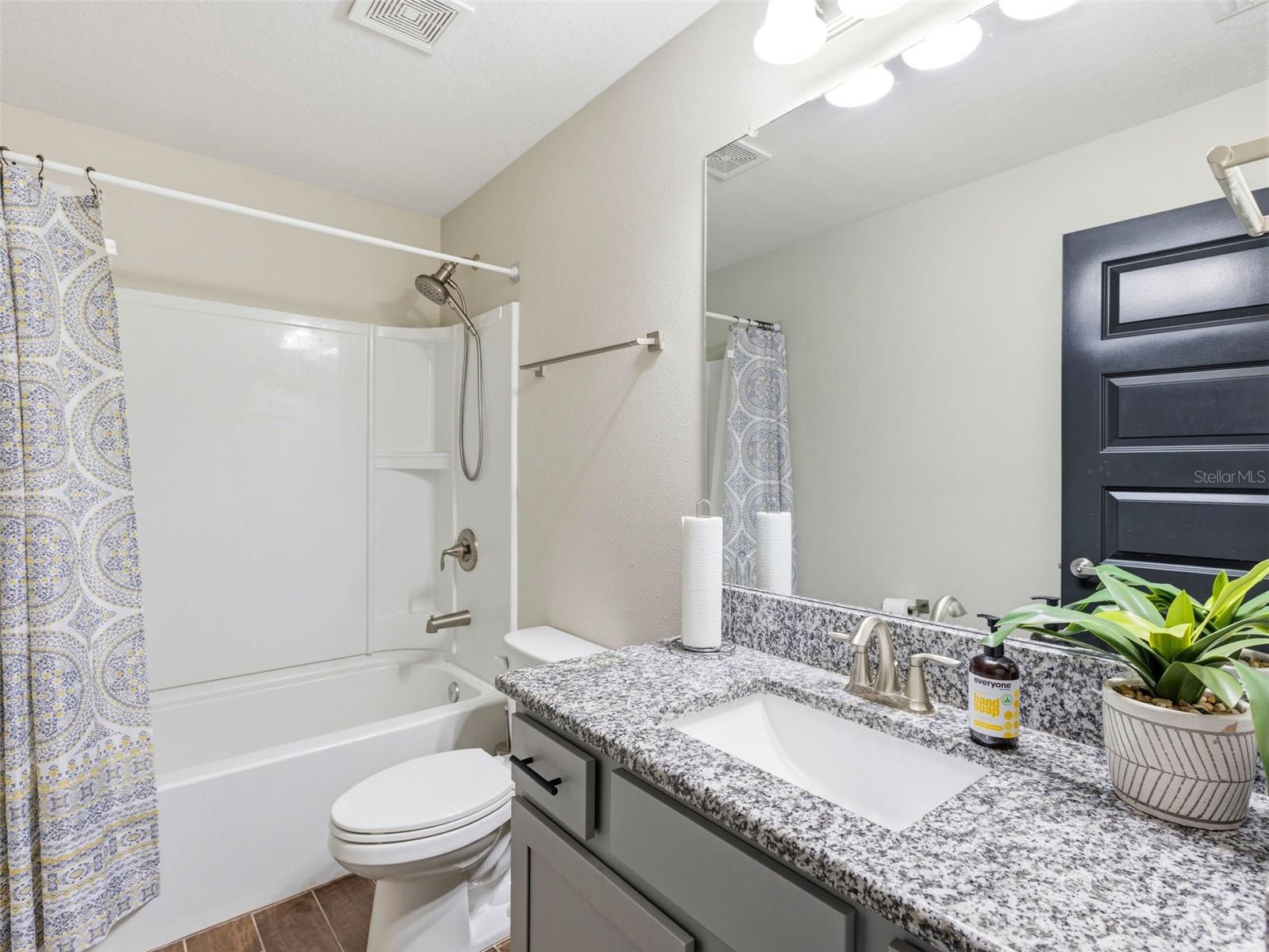 Image 26 of 46 For 13234 Summerfield Way