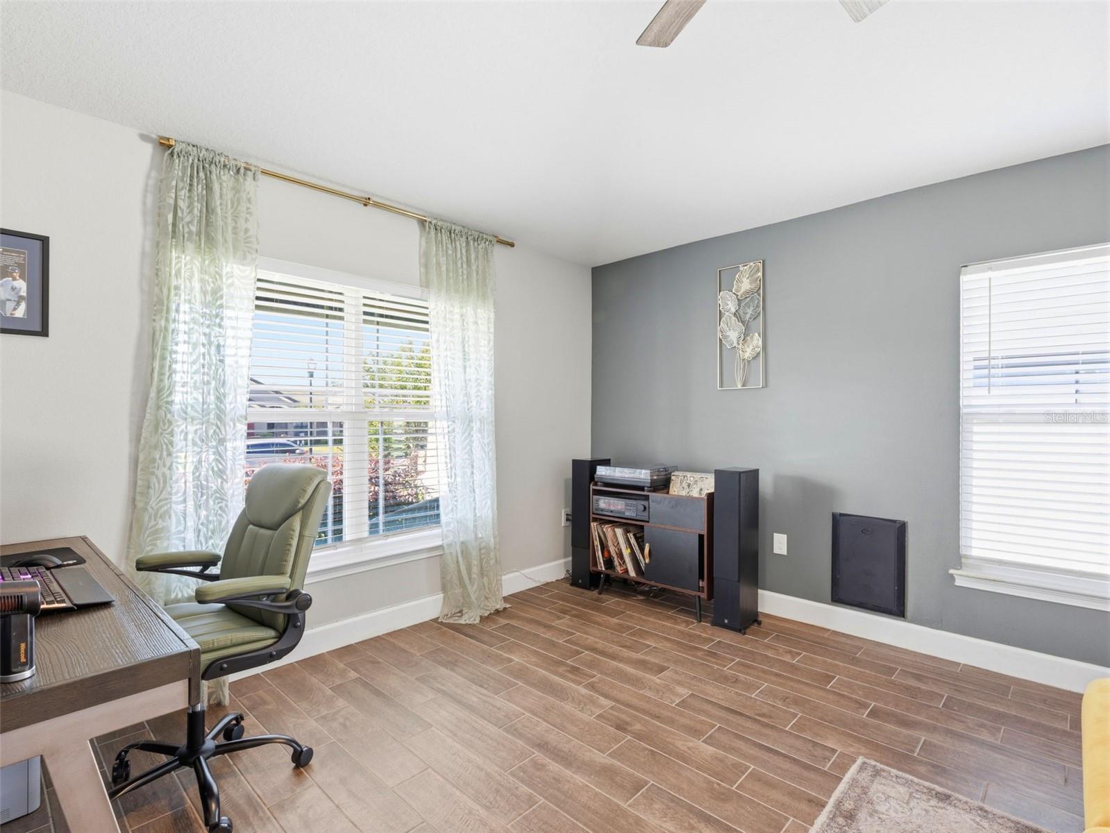 Image 29 of 46 For 13234 Summerfield Way