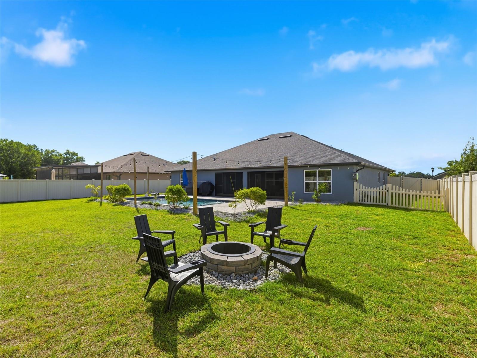 Image 40 of 46 For 13234 Summerfield Way