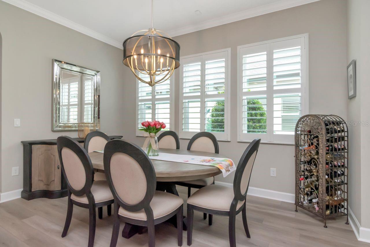 Listing photo id 14 for 4170 Barletta Court