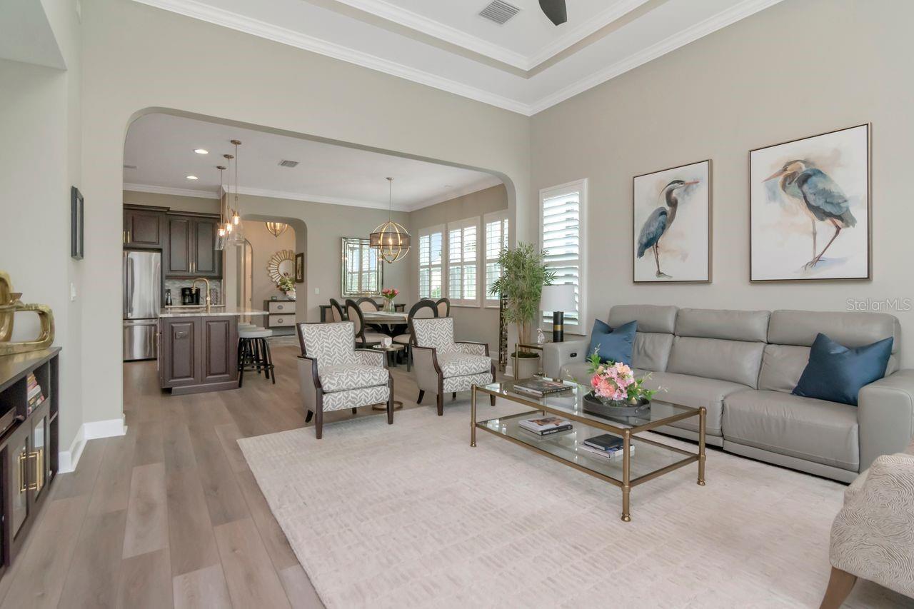 Listing photo id 15 for 4170 Barletta Court