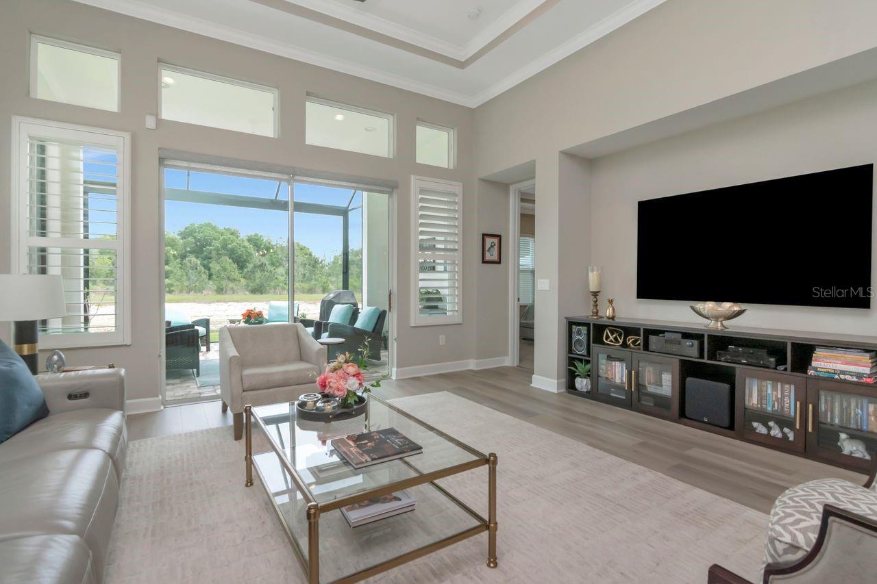 Listing photo id 19 for 4170 Barletta Court