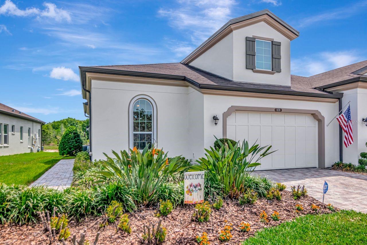 Listing photo id 1 for 4170 Barletta Court