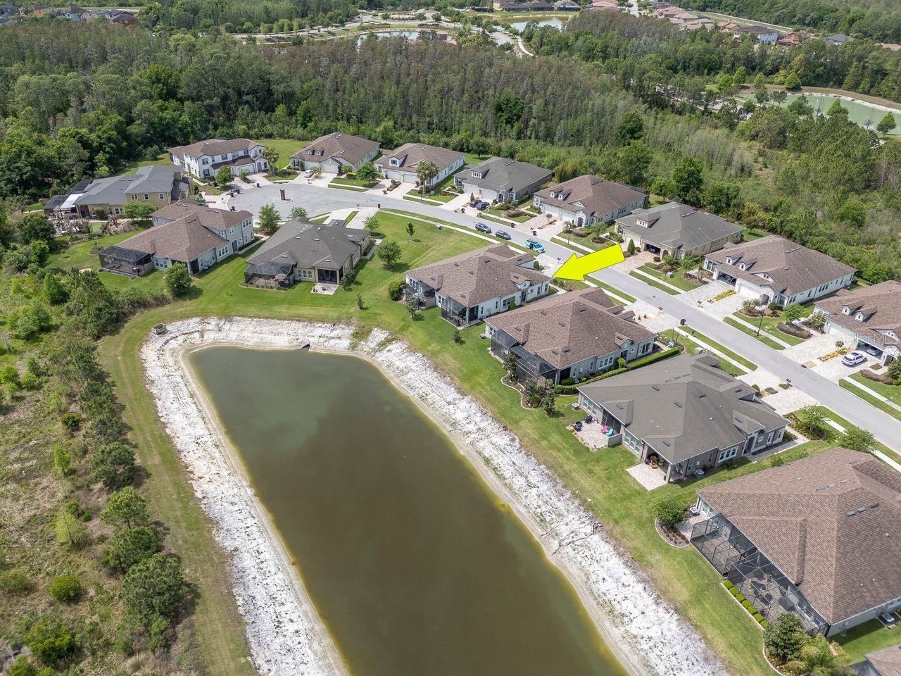 Listing photo id 32 for 4170 Barletta Court