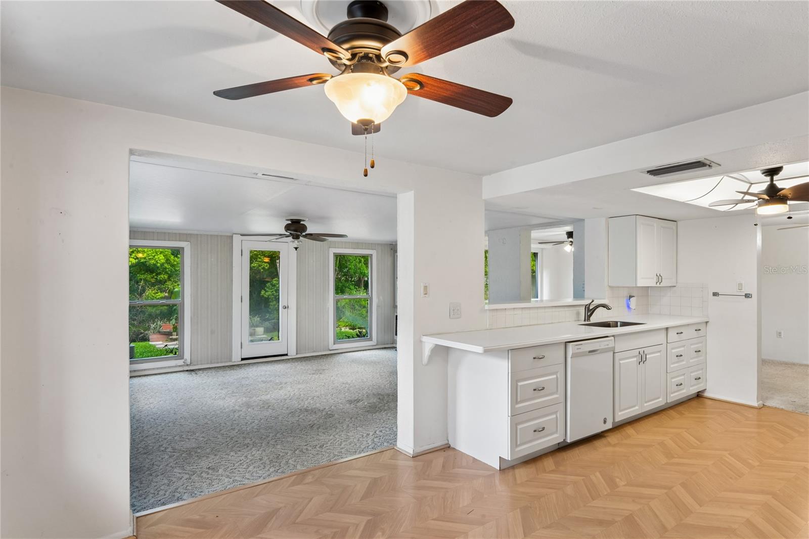 Image 12 of 38 For 3122 Bahia Avenue