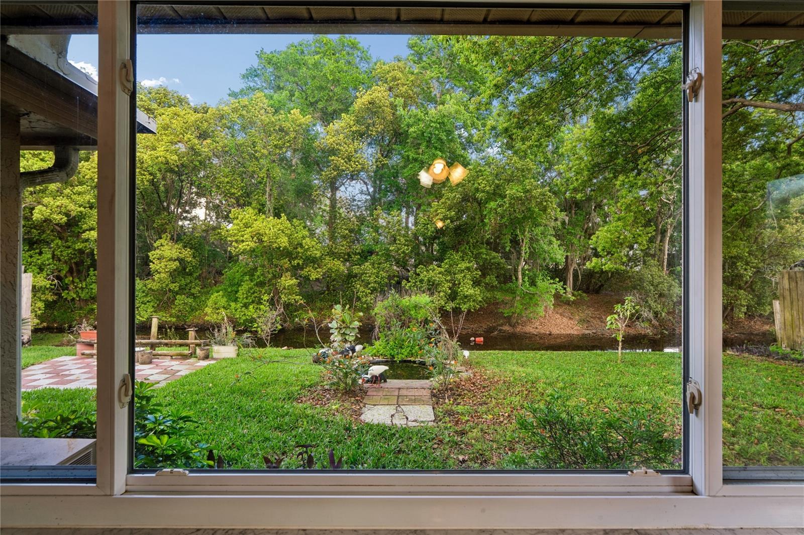 Image 20 of 38 For 3122 Bahia Avenue