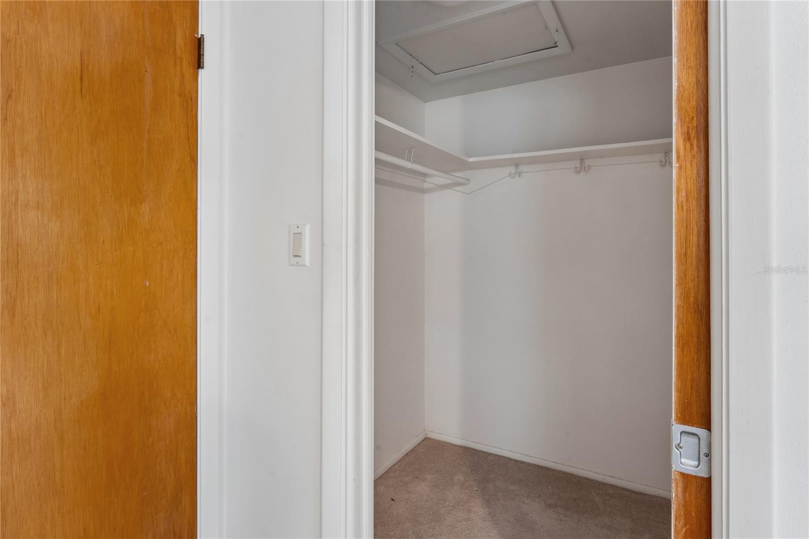 Image 26 of 38 For 3122 Bahia Avenue