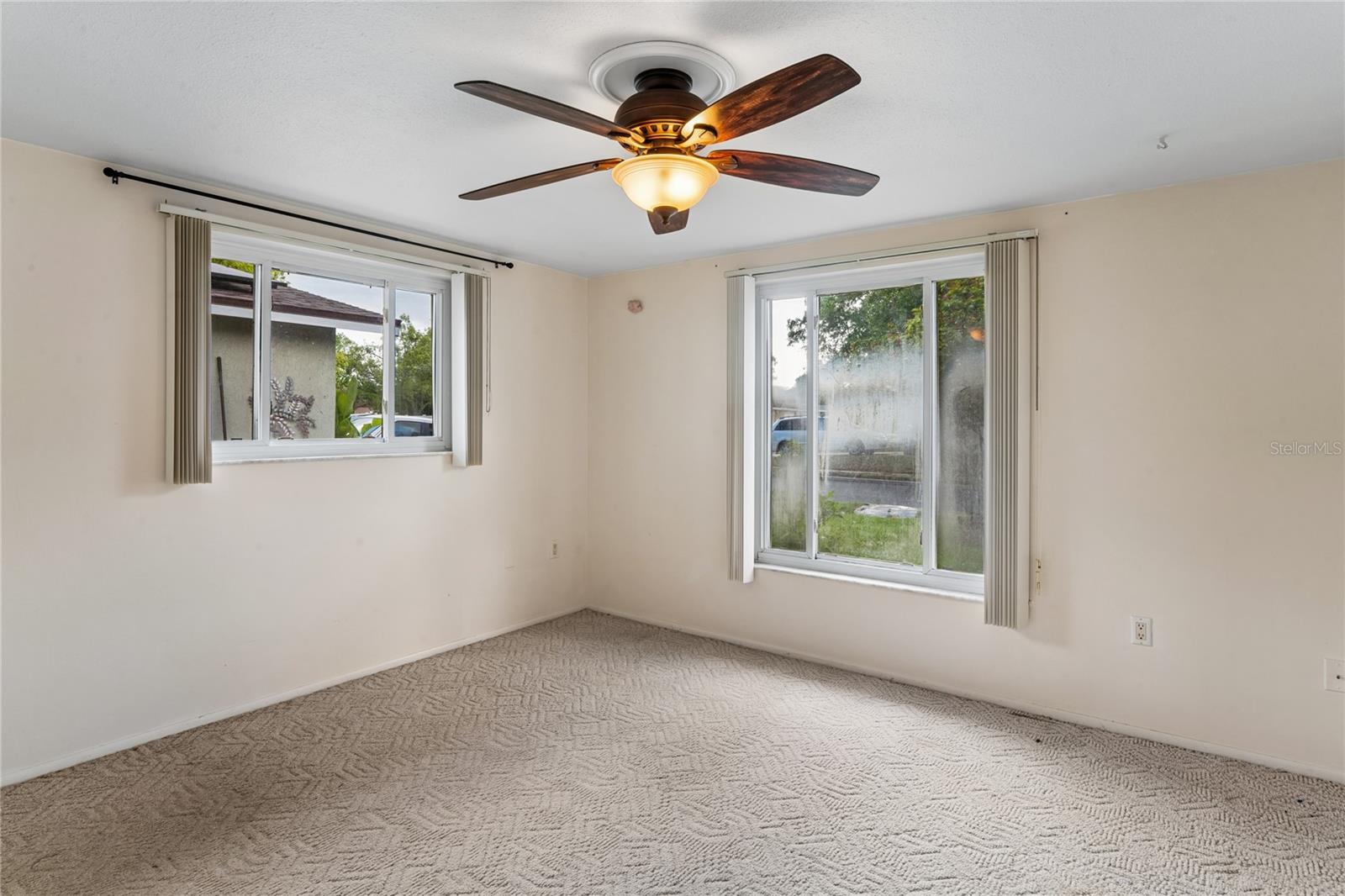 Image 27 of 38 For 3122 Bahia Avenue