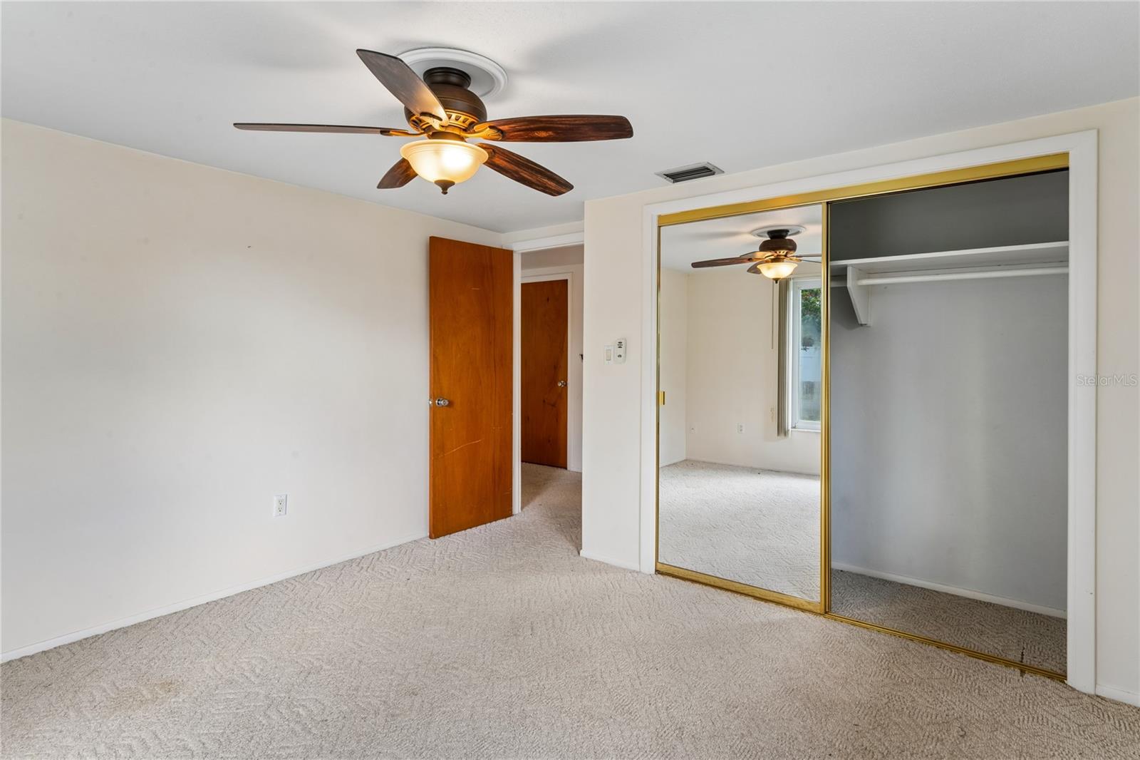 Image 28 of 38 For 3122 Bahia Avenue