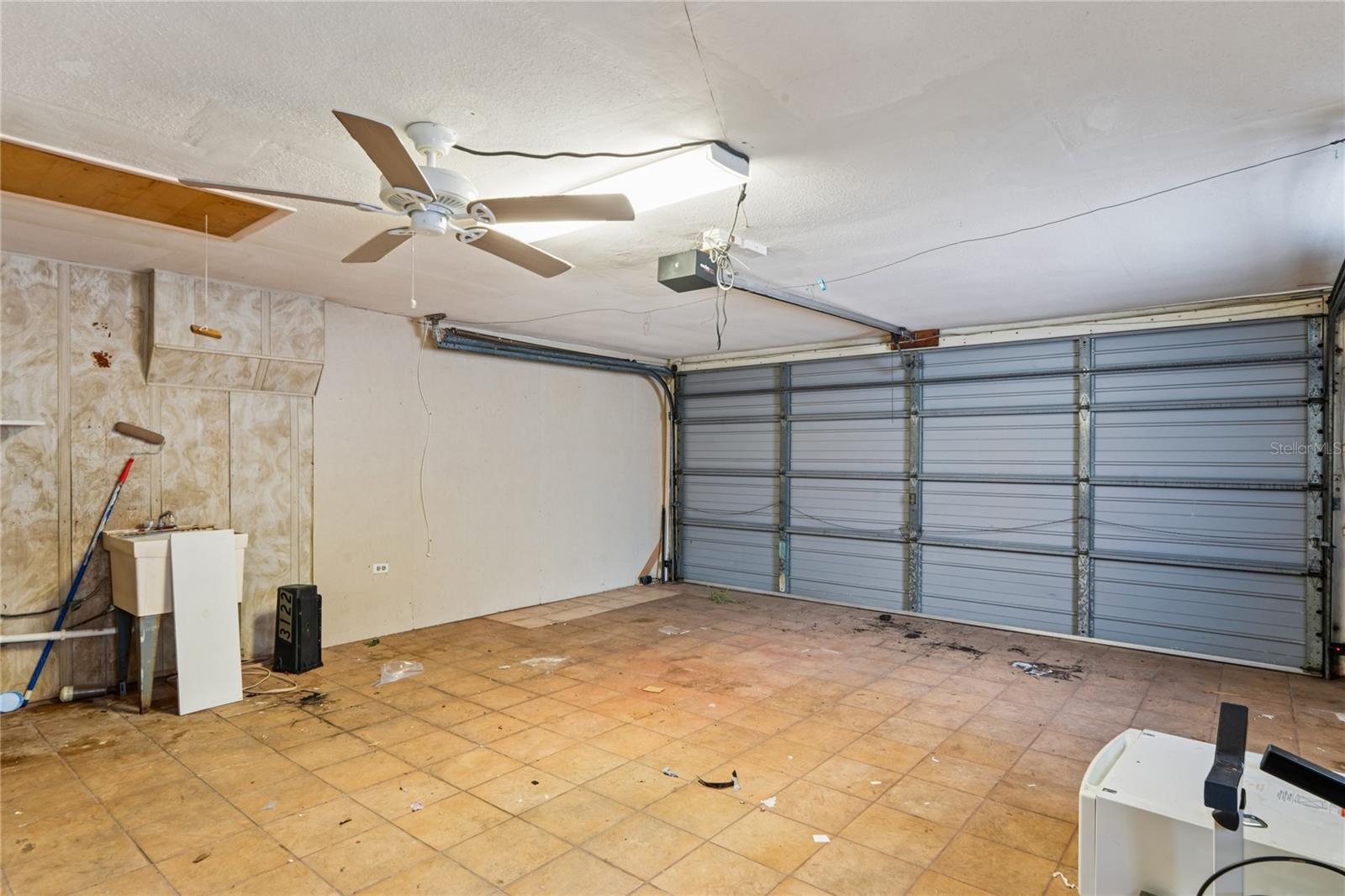 Image 32 of 38 For 3122 Bahia Avenue