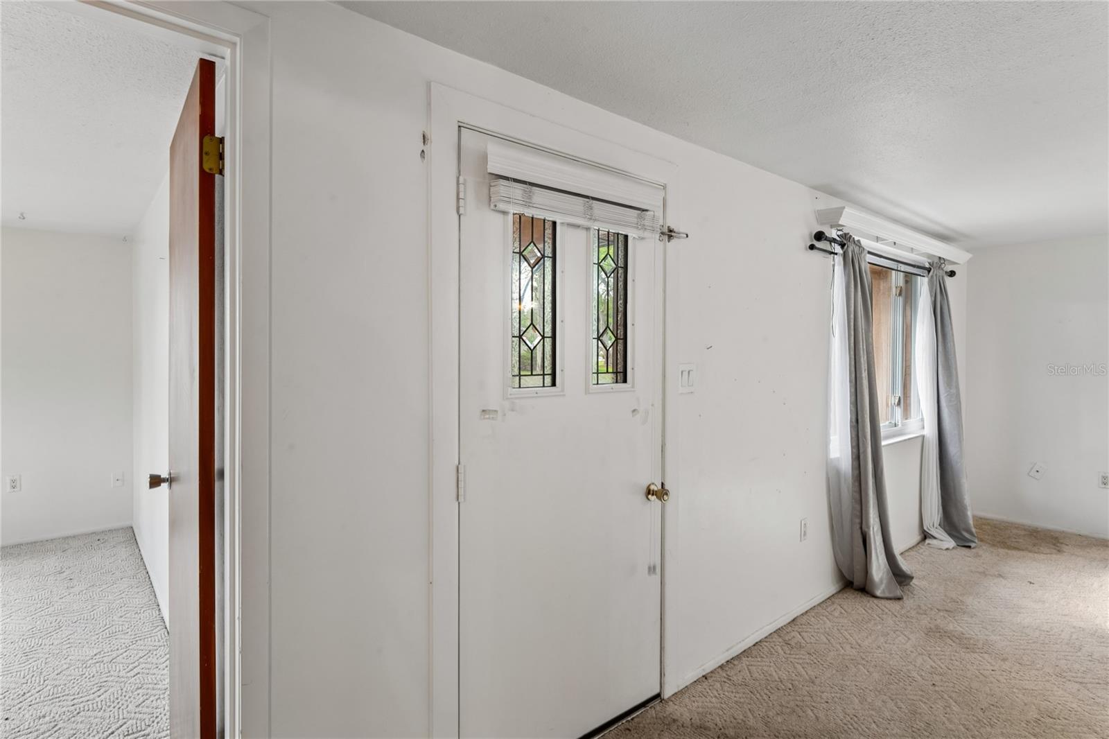 Image 5 of 38 For 3122 Bahia Avenue