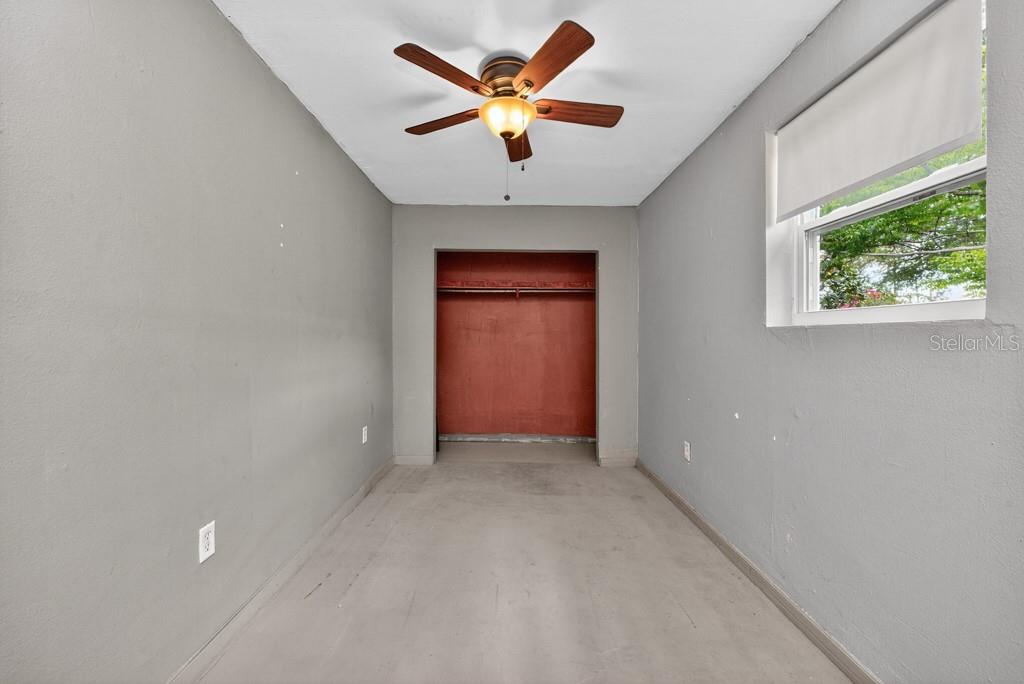 Image 27 of 48 For 5818 39th Street N