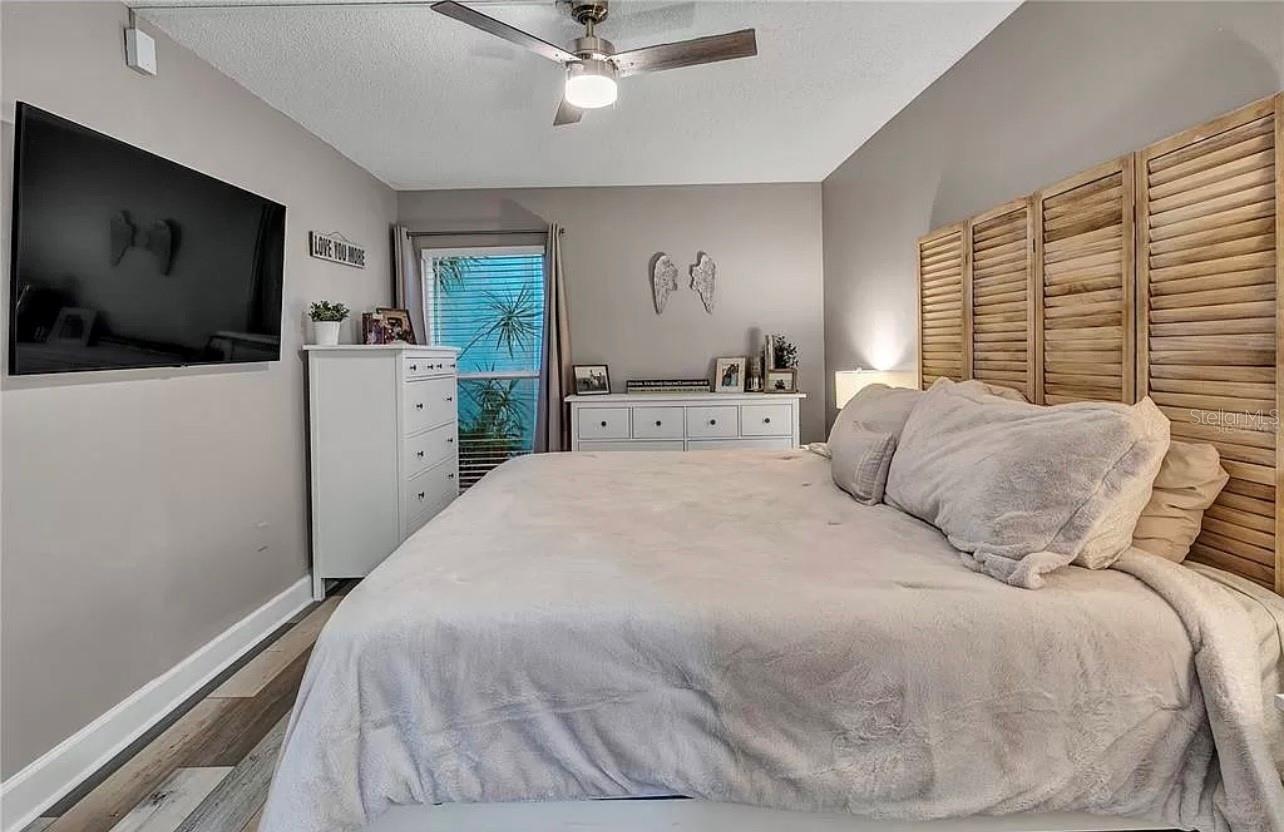 Image 14 of 32 For 661 Poinsettia Avenue 104