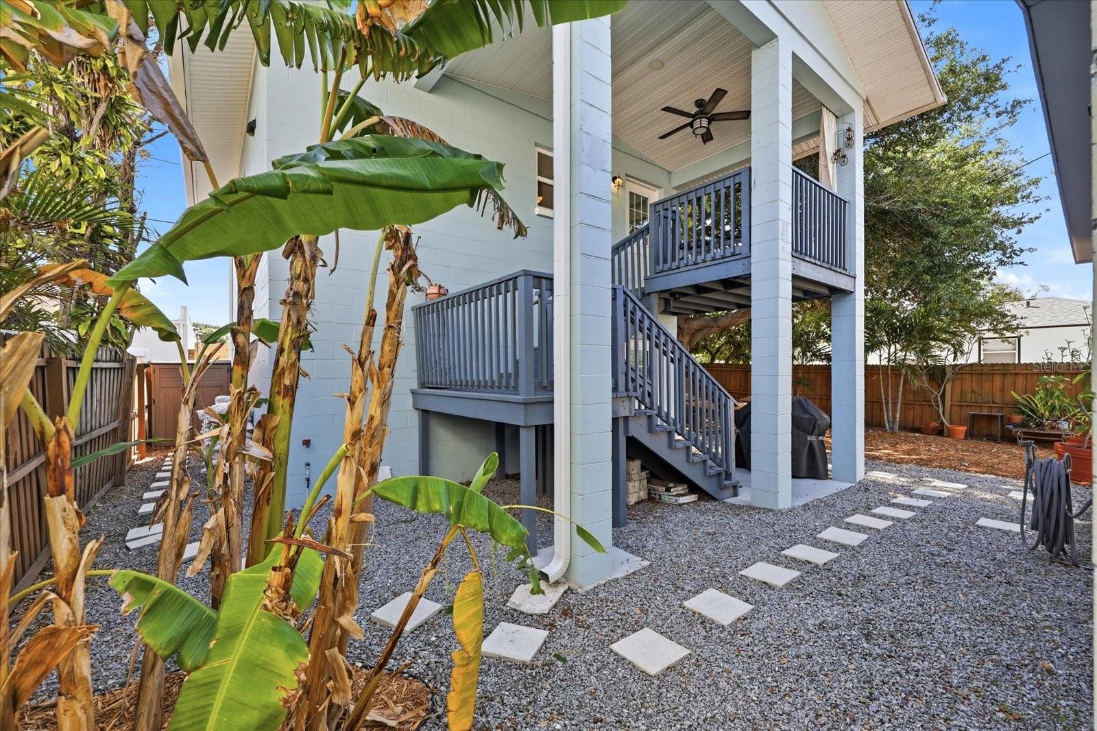 Image 32 of 55 For 3021 10th Street N