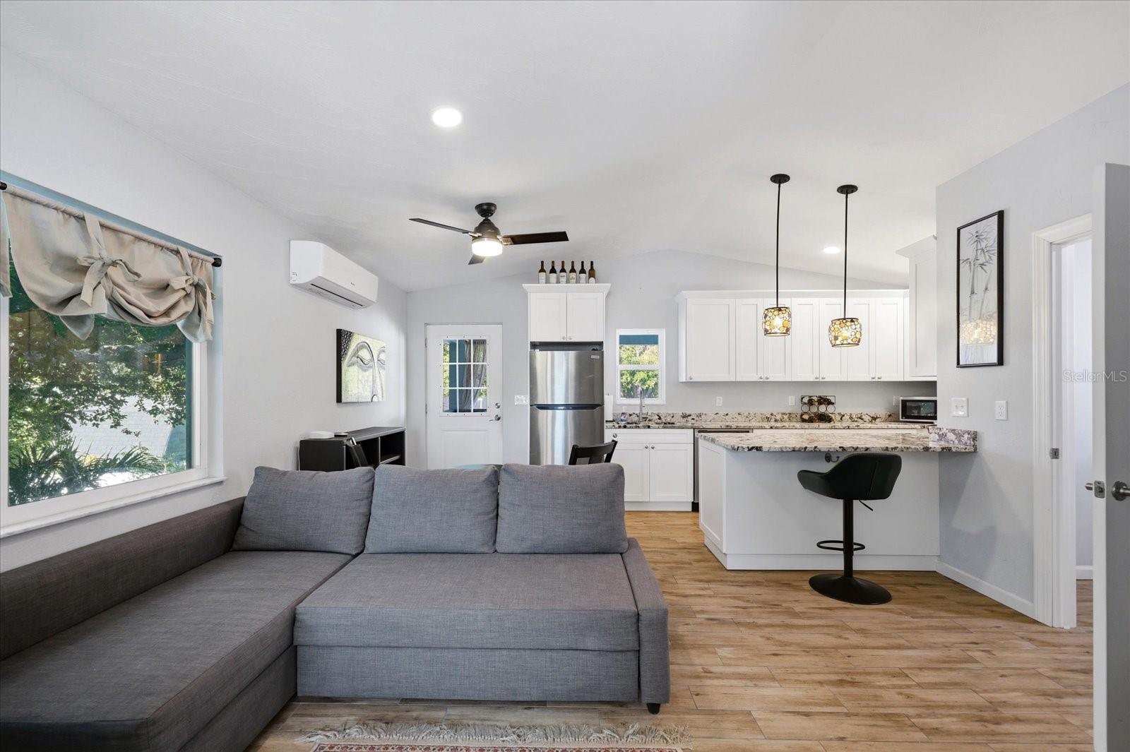 Image 37 of 55 For 3021 10th Street N