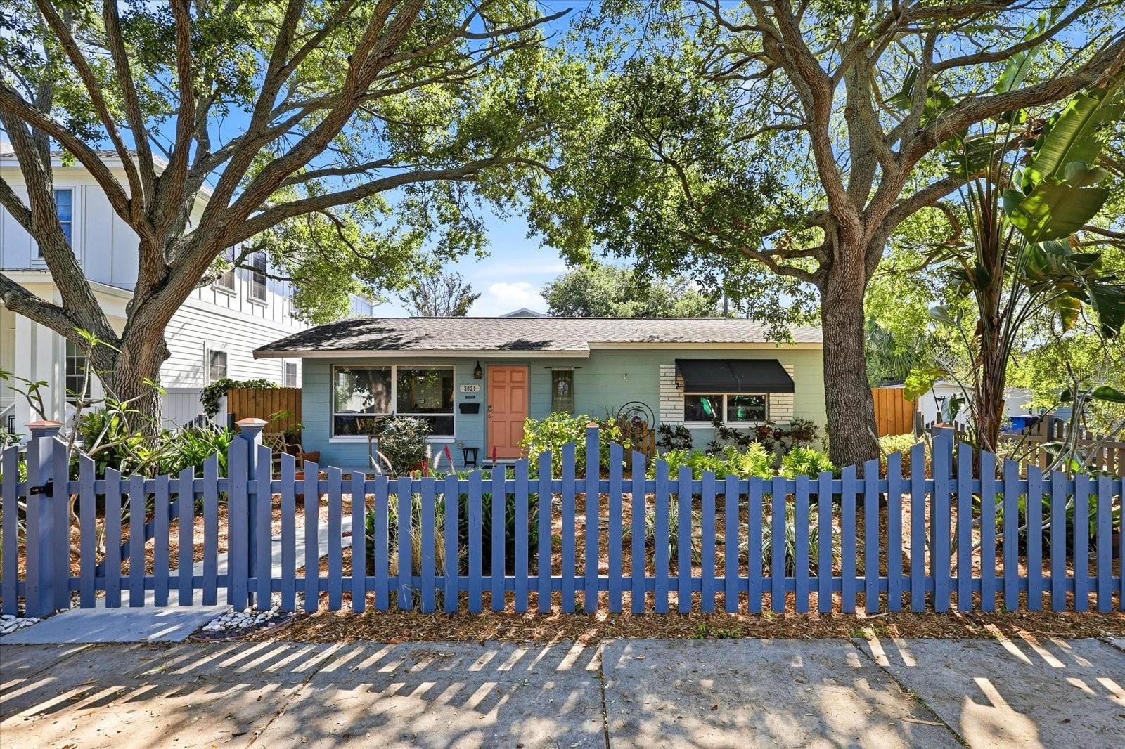 Image 8 of 55 For 3021 10th Street N