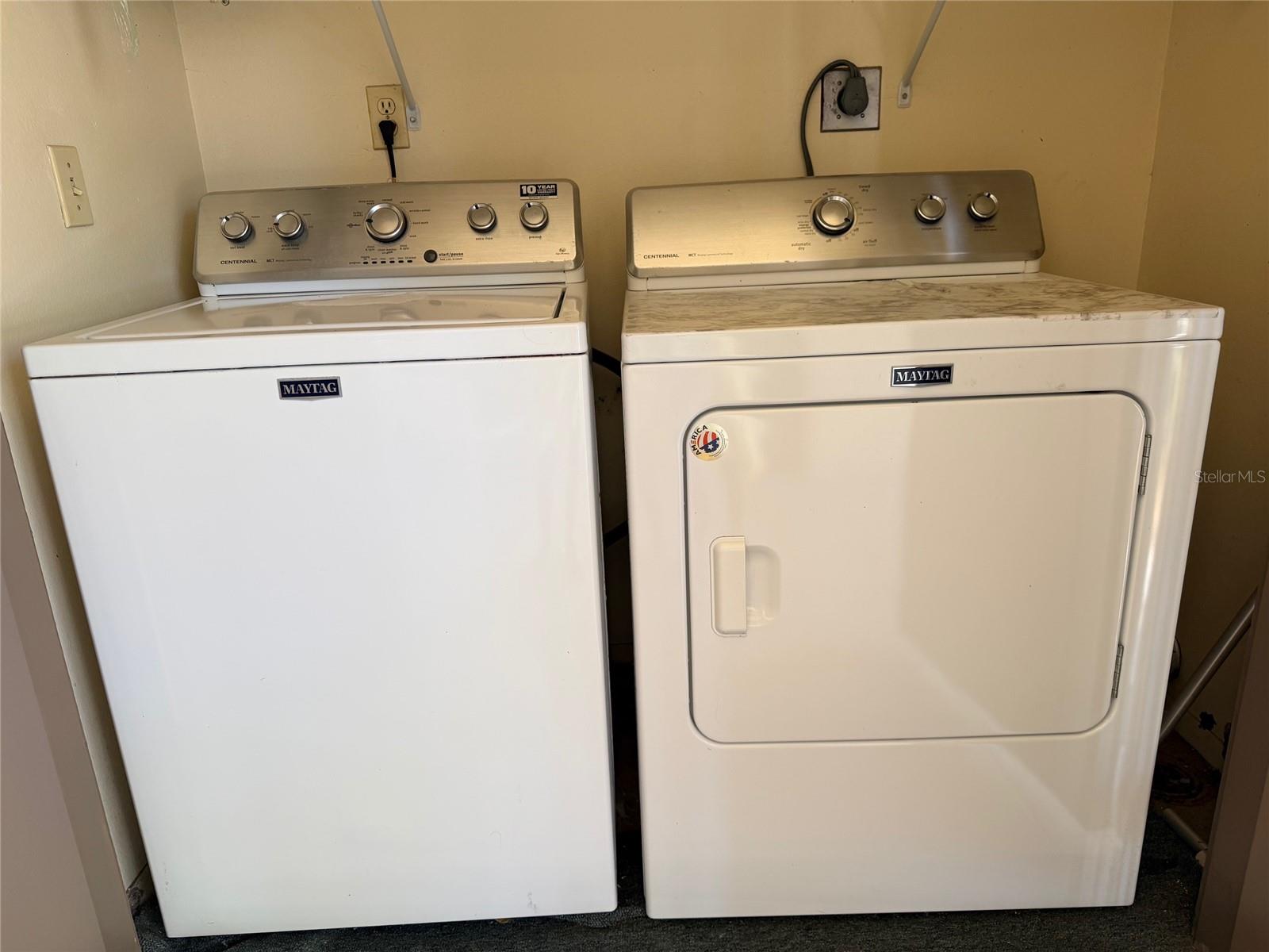 Image 20 of 30 For 260 Woodlake E #260