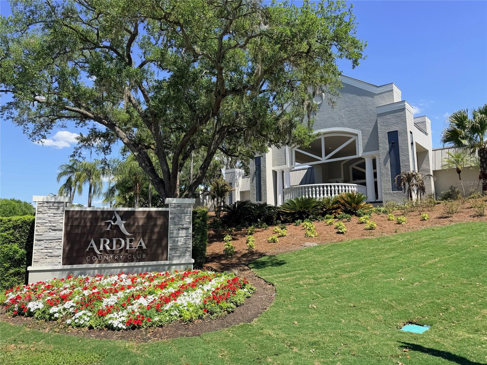 Image 25 of 30 For 260 Woodlake E #260