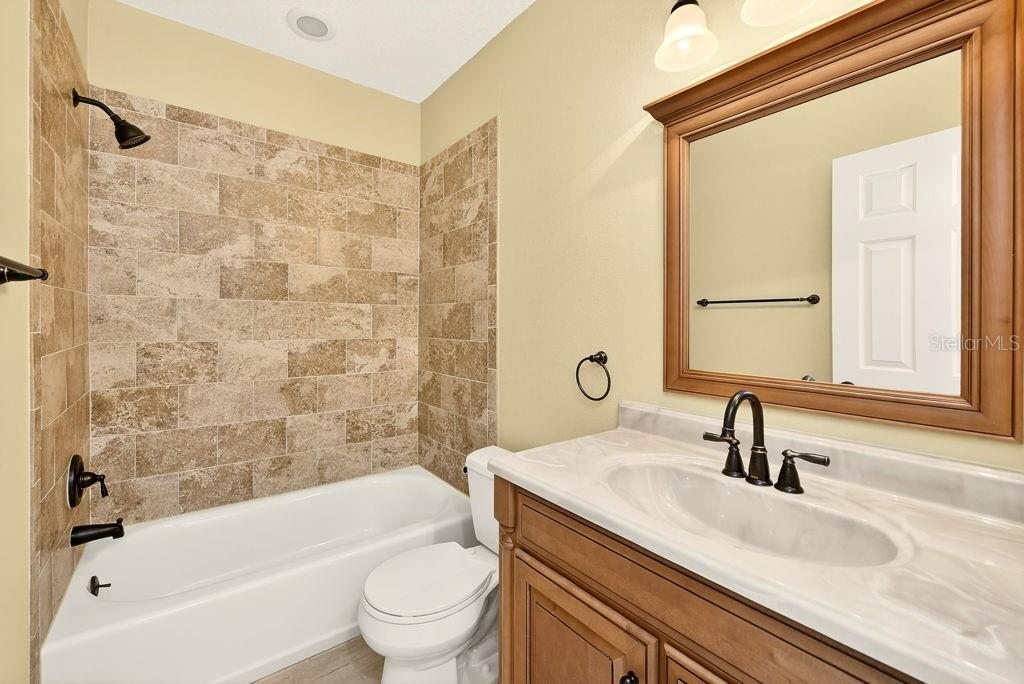 Image 20 of 33 For 11500 Shipwatch Drive 1364