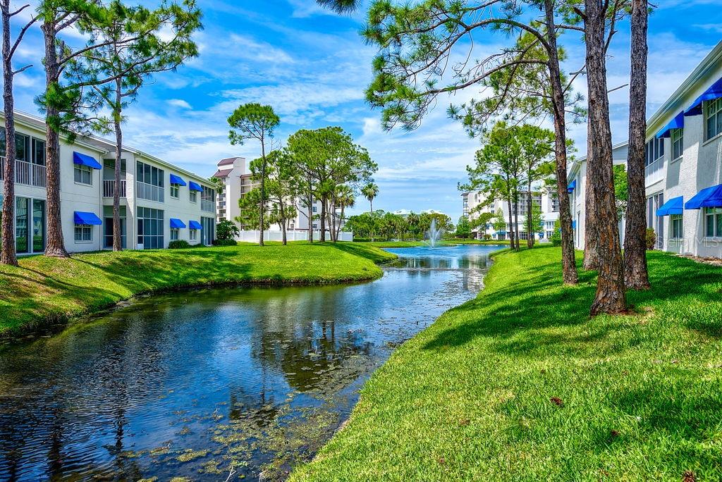 Image 27 of 33 For 11500 Shipwatch Drive 1364