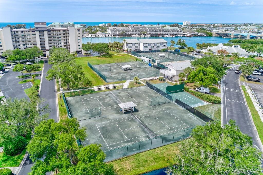 Image 29 of 33 For 11500 Shipwatch Drive 1364