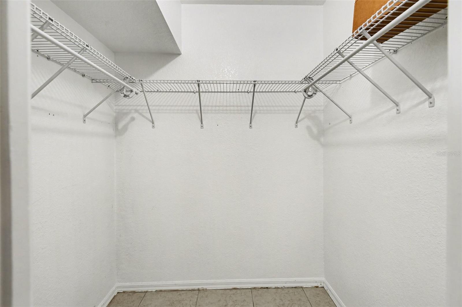 Image 14 of 30 For 2638 Ashland Lane