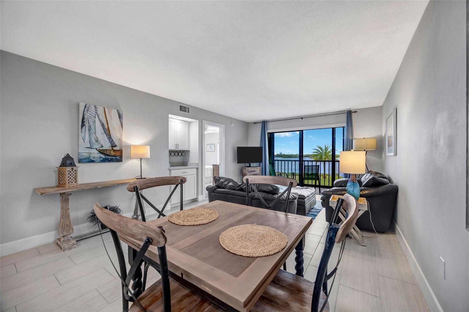 Image 14 of 37 For 4620 Bay Boulevard 1117