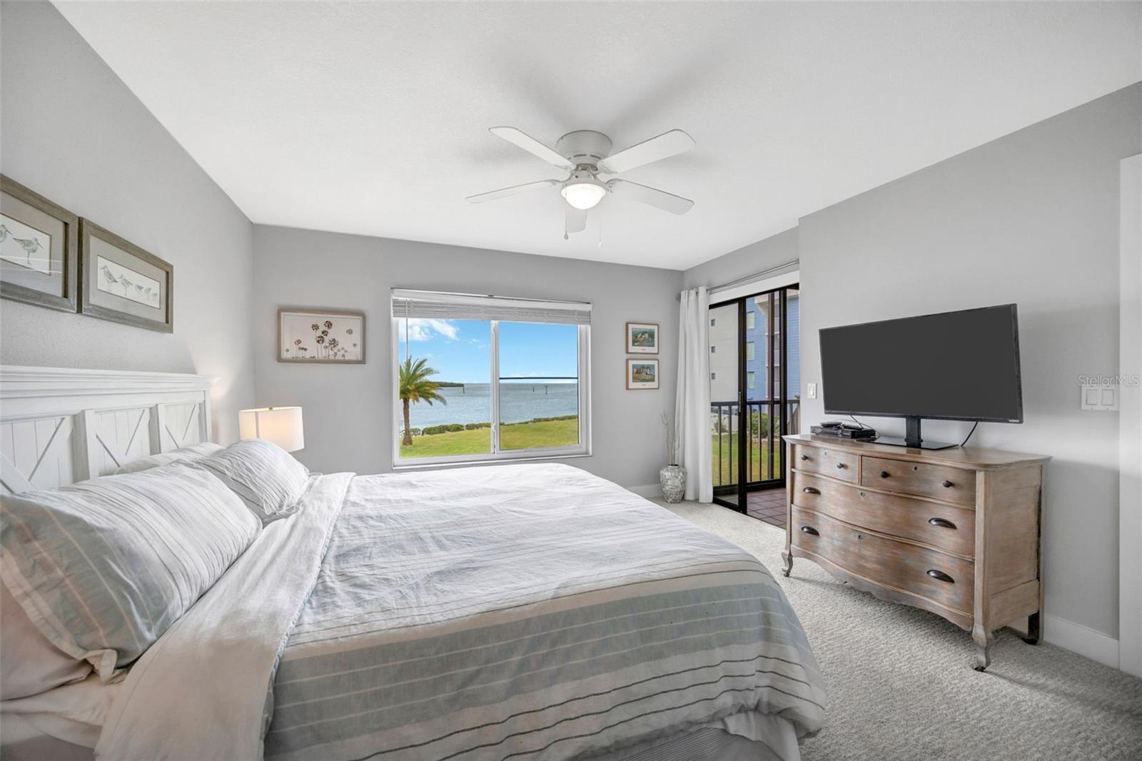 Image 23 of 37 For 4620 Bay Boulevard 1117