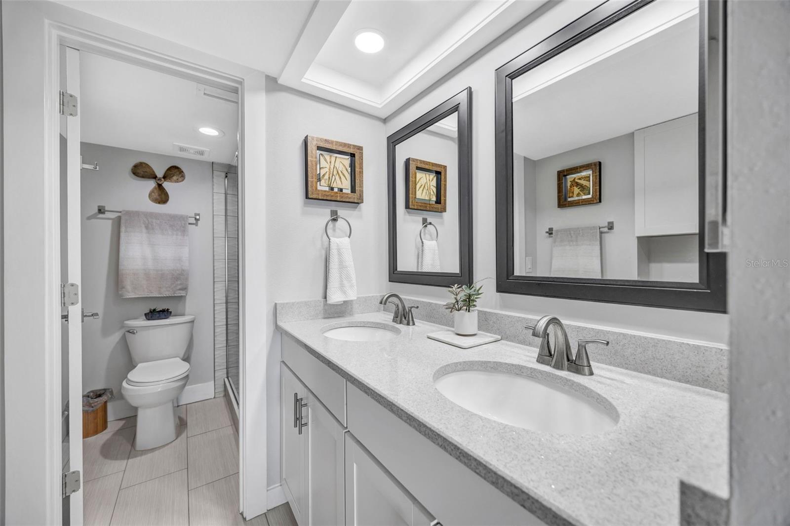 Image 26 of 37 For 4620 Bay Boulevard 1117