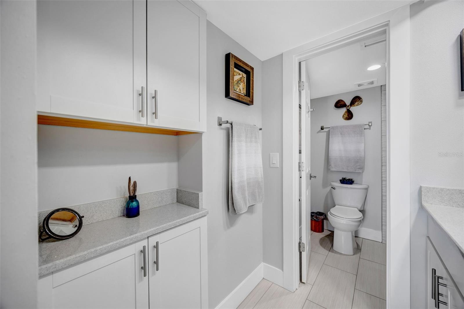 Image 27 of 37 For 4620 Bay Boulevard 1117