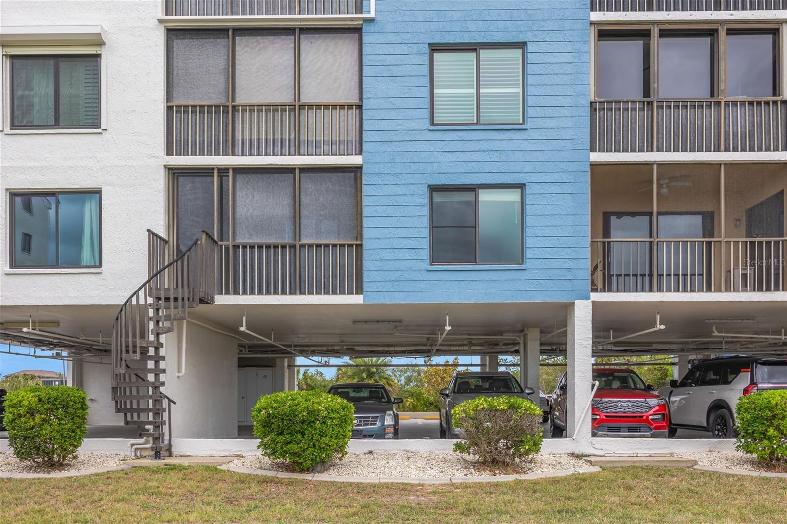 Image 32 of 37 For 4620 Bay Boulevard 1117