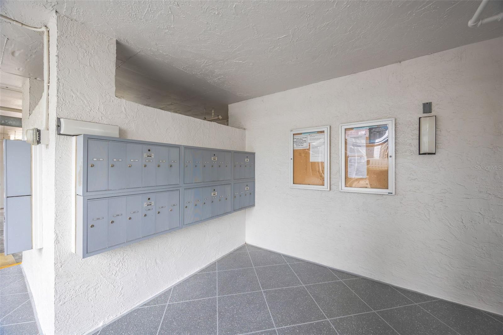 Image 34 of 37 For 4620 Bay Boulevard 1117