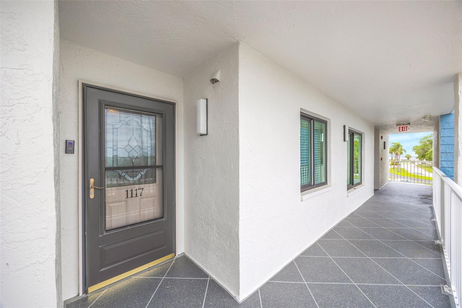 Image 5 of 37 For 4620 Bay Boulevard 1117