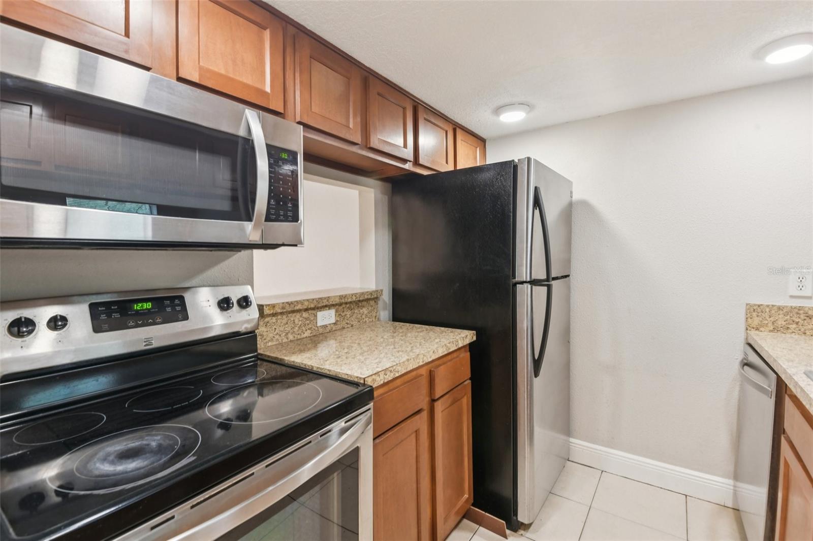 Image 10 of 41 For 7156 Bank Drive 7156