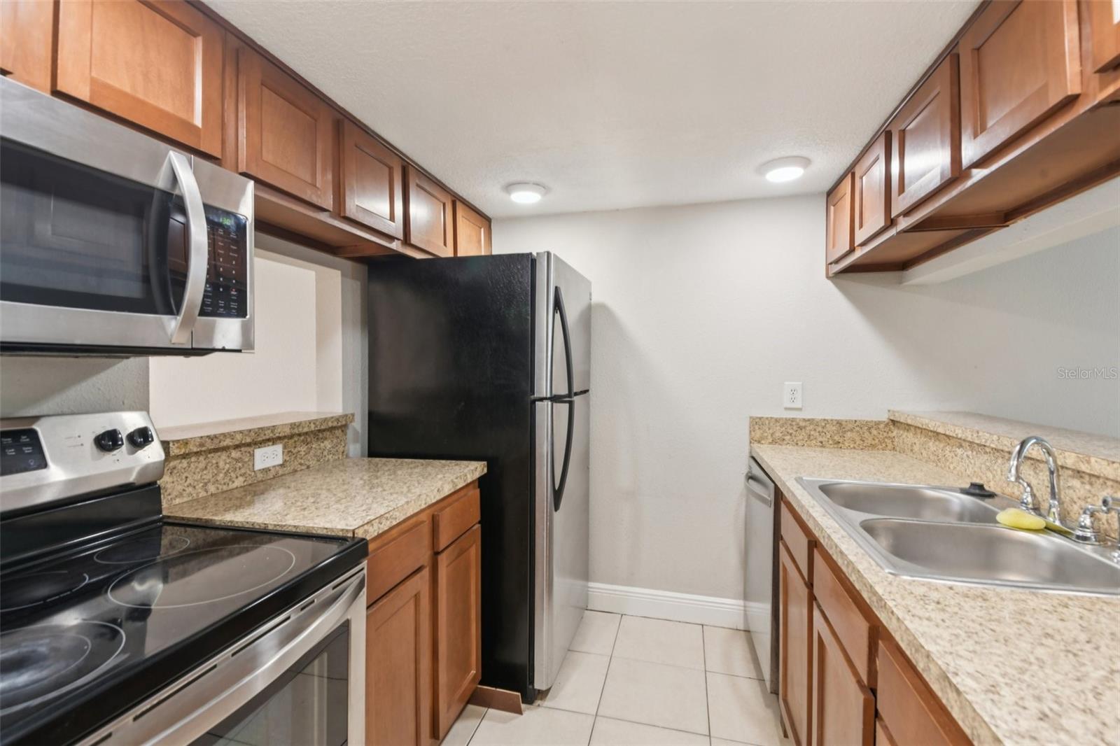 Image 9 of 41 For 7156 Bank Drive 7156