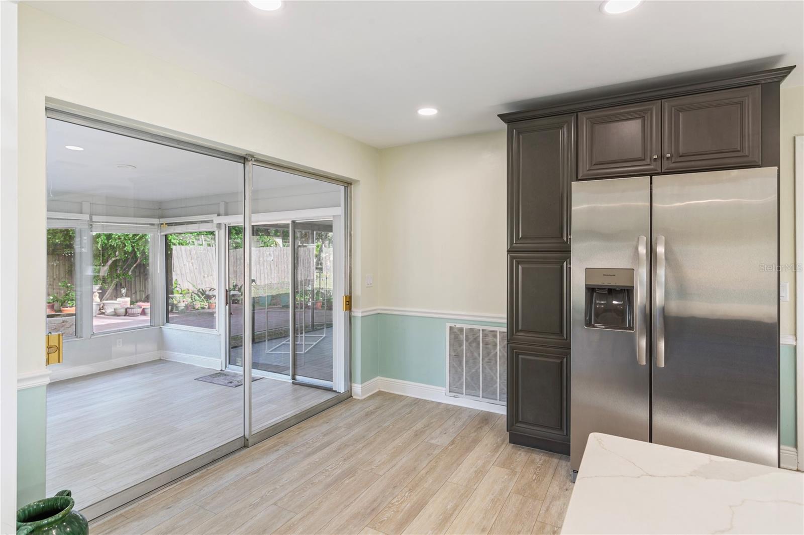 Image 14 of 47 For 1109 San Remo Avenue