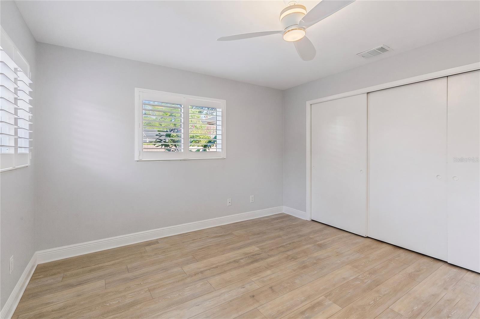 Image 20 of 47 For 1109 San Remo Avenue