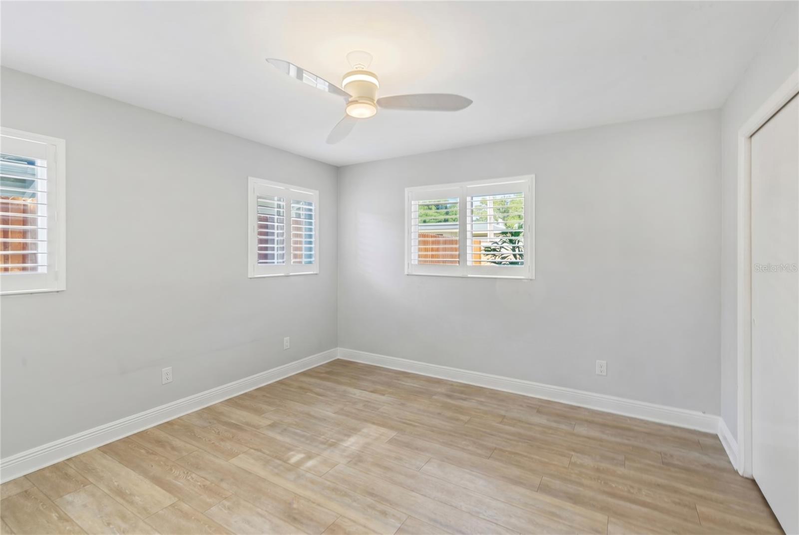 Image 21 of 47 For 1109 San Remo Avenue