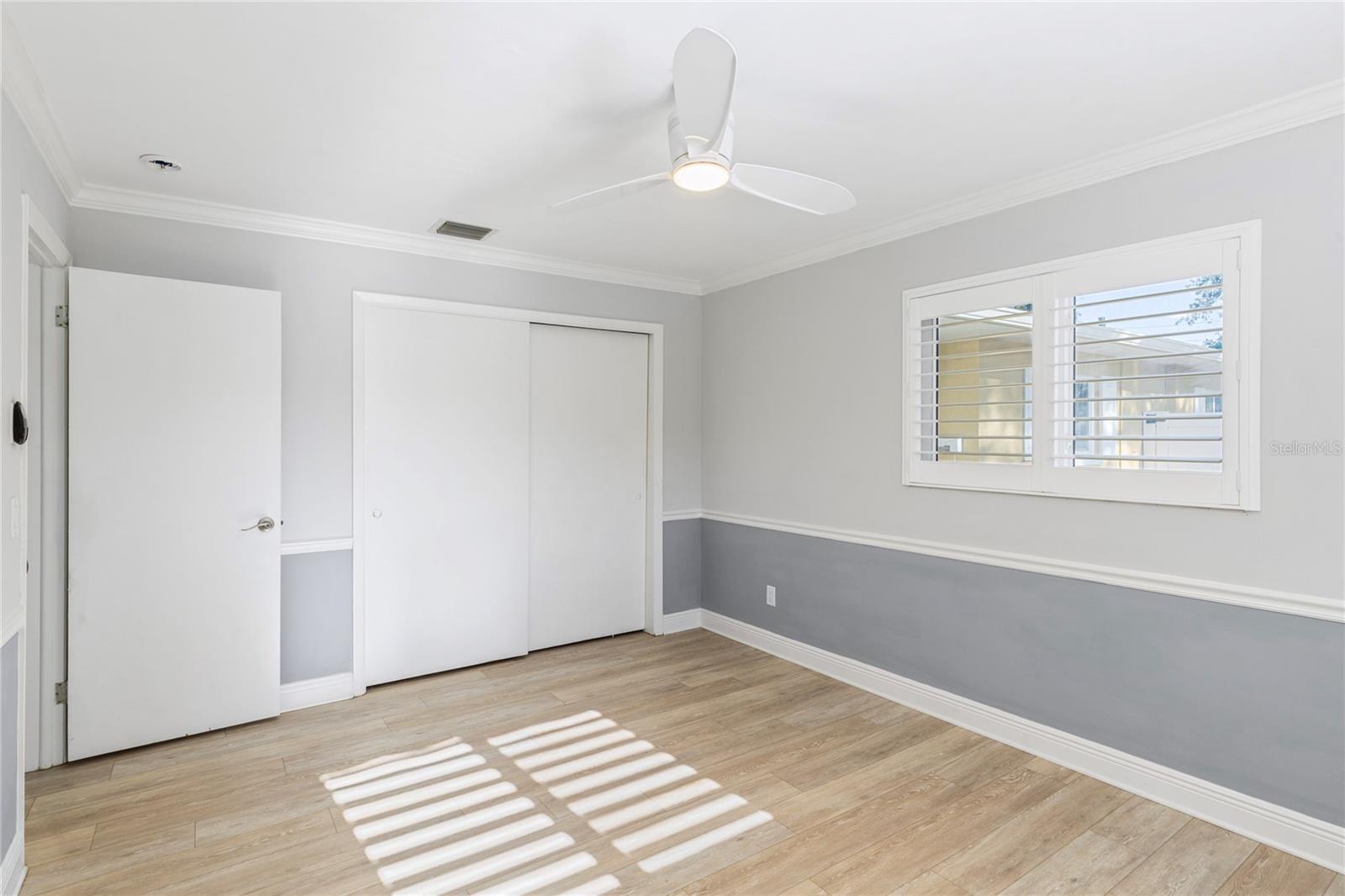 Image 25 of 47 For 1109 San Remo Avenue