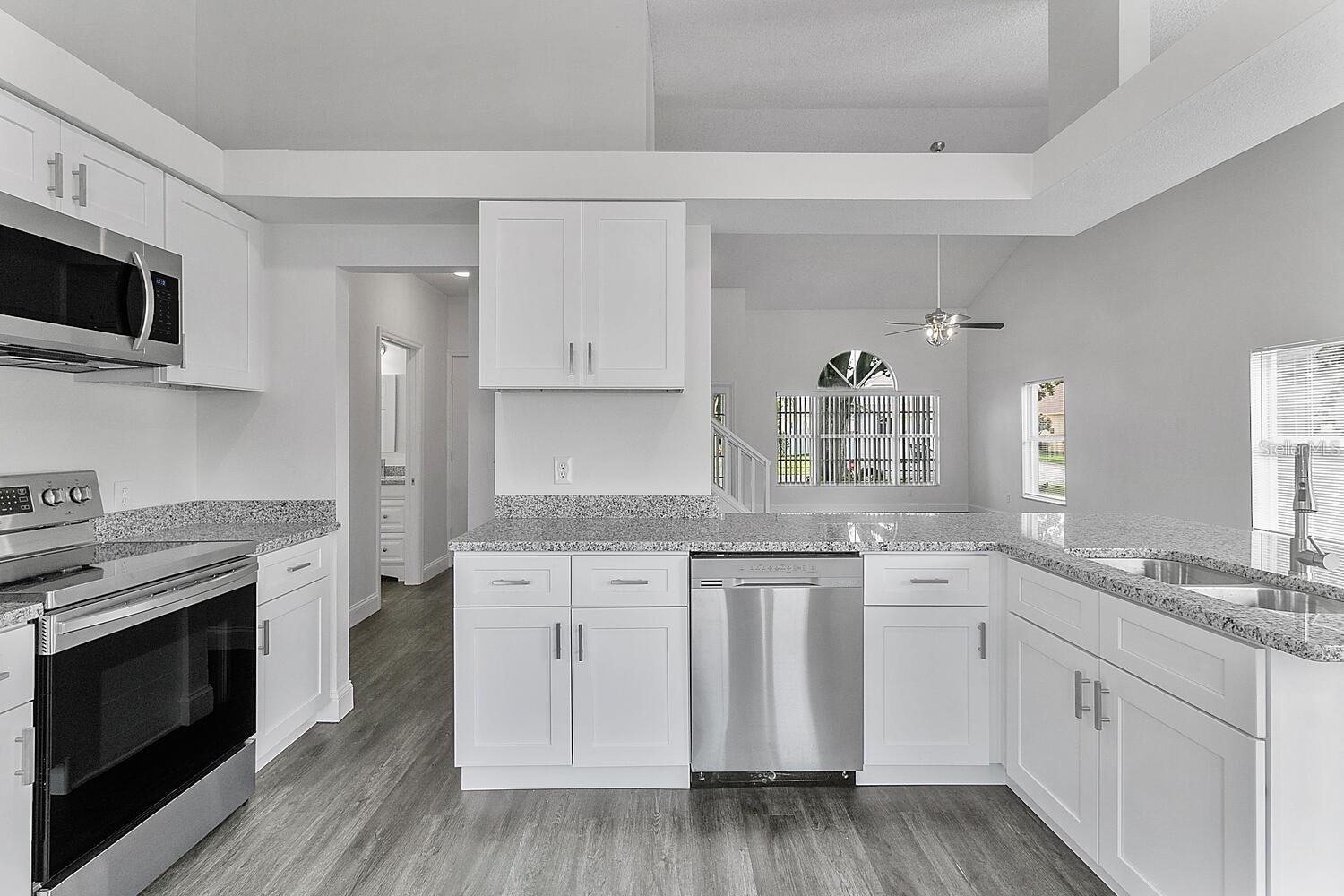 Image 8 of 15 For 8748 Exposition Drive