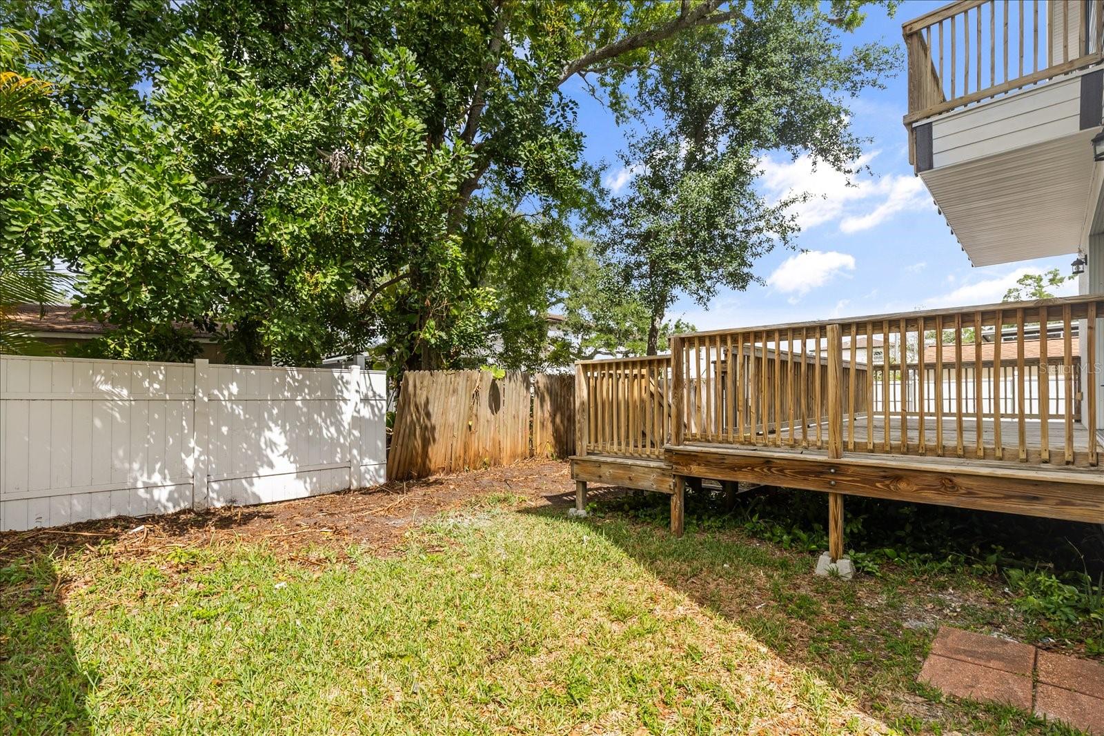 Image 12 of 32 For 7211 Mascotte Street