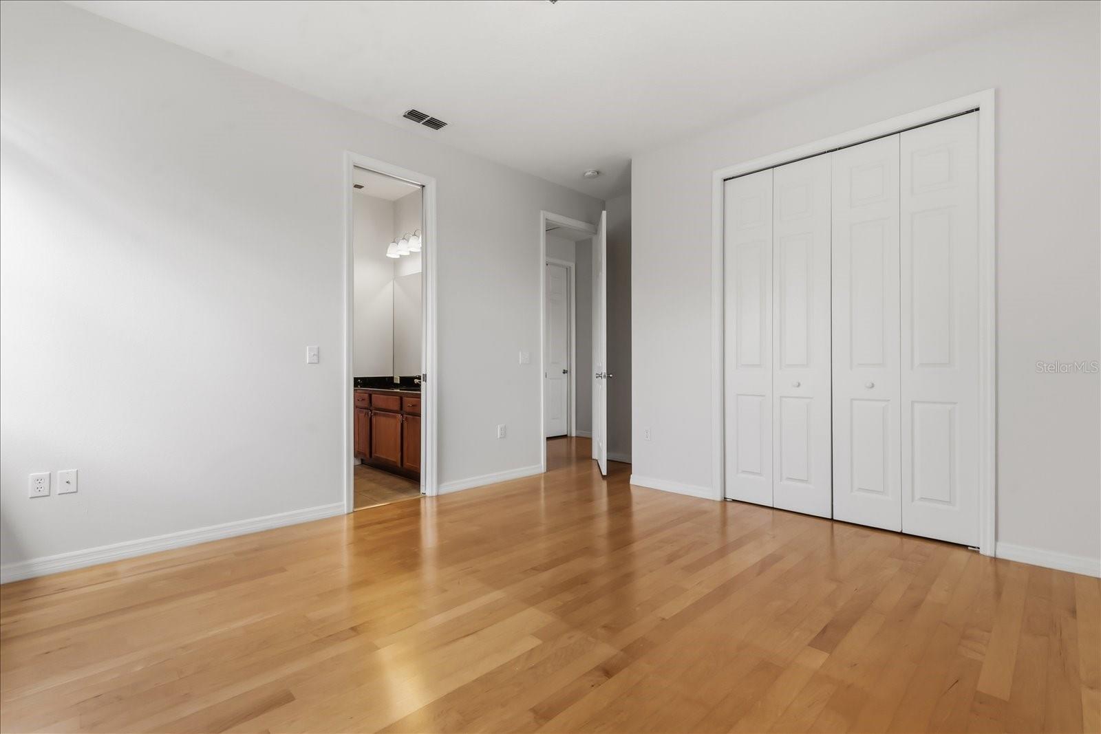 Image 29 of 32 For 7211 Mascotte Street