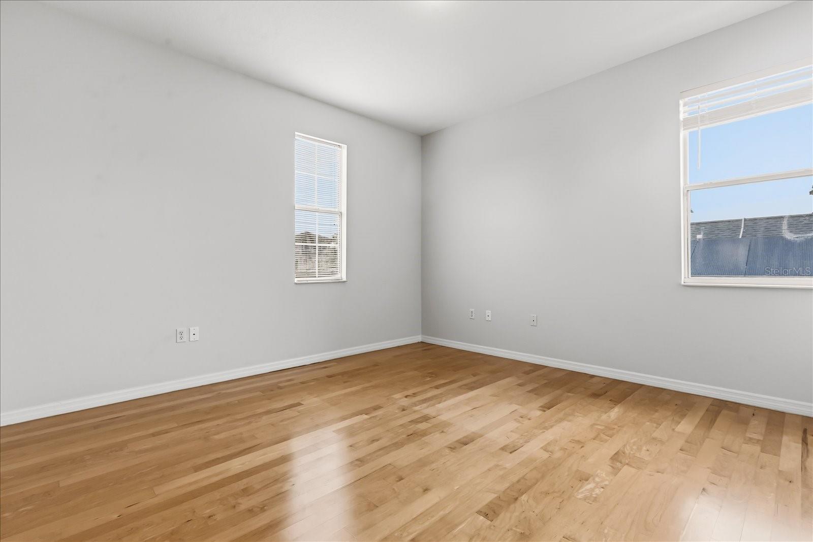 Image 30 of 32 For 7211 Mascotte Street