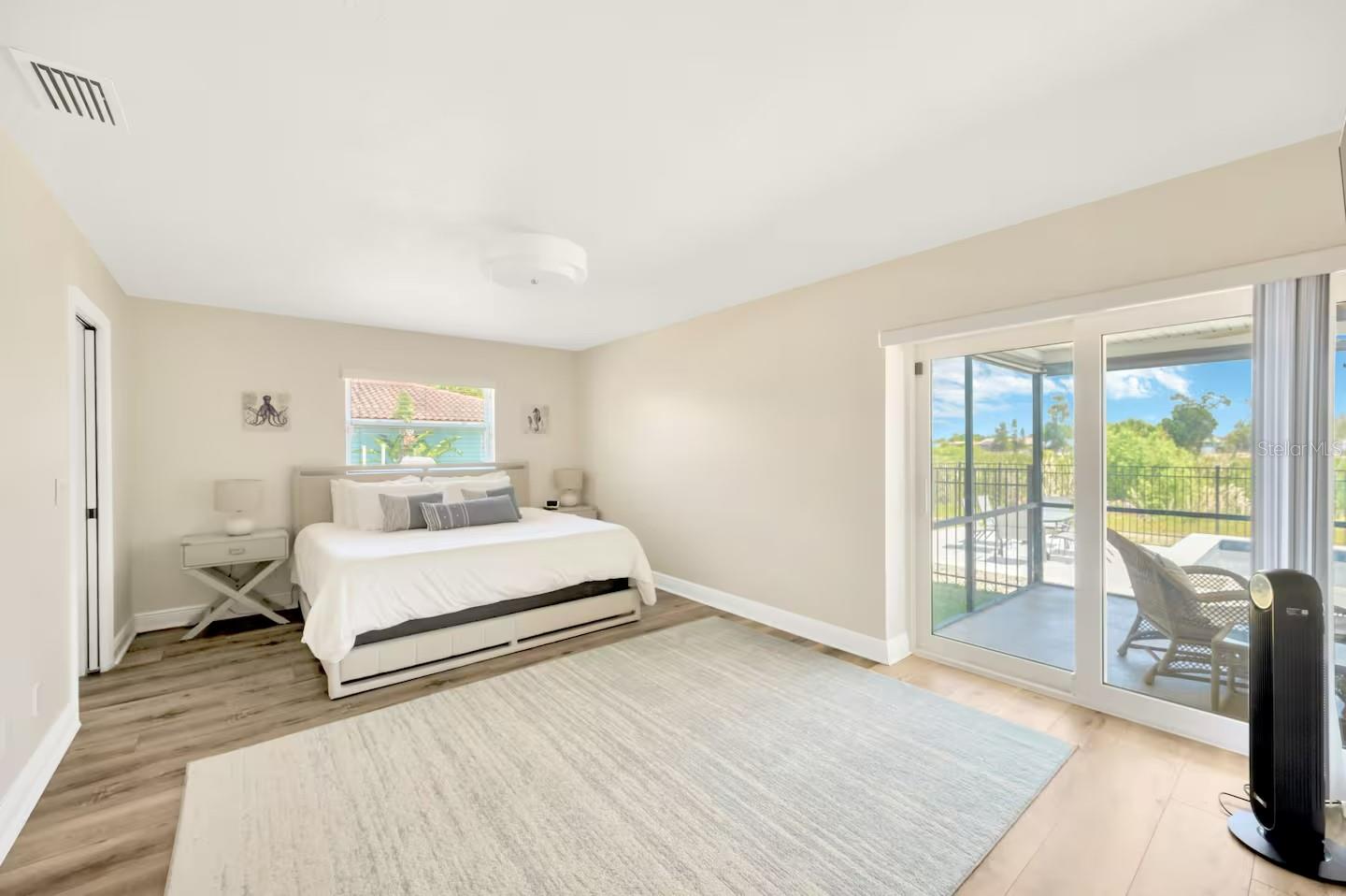 Image 12 of 51 For 721 Eagle Lane