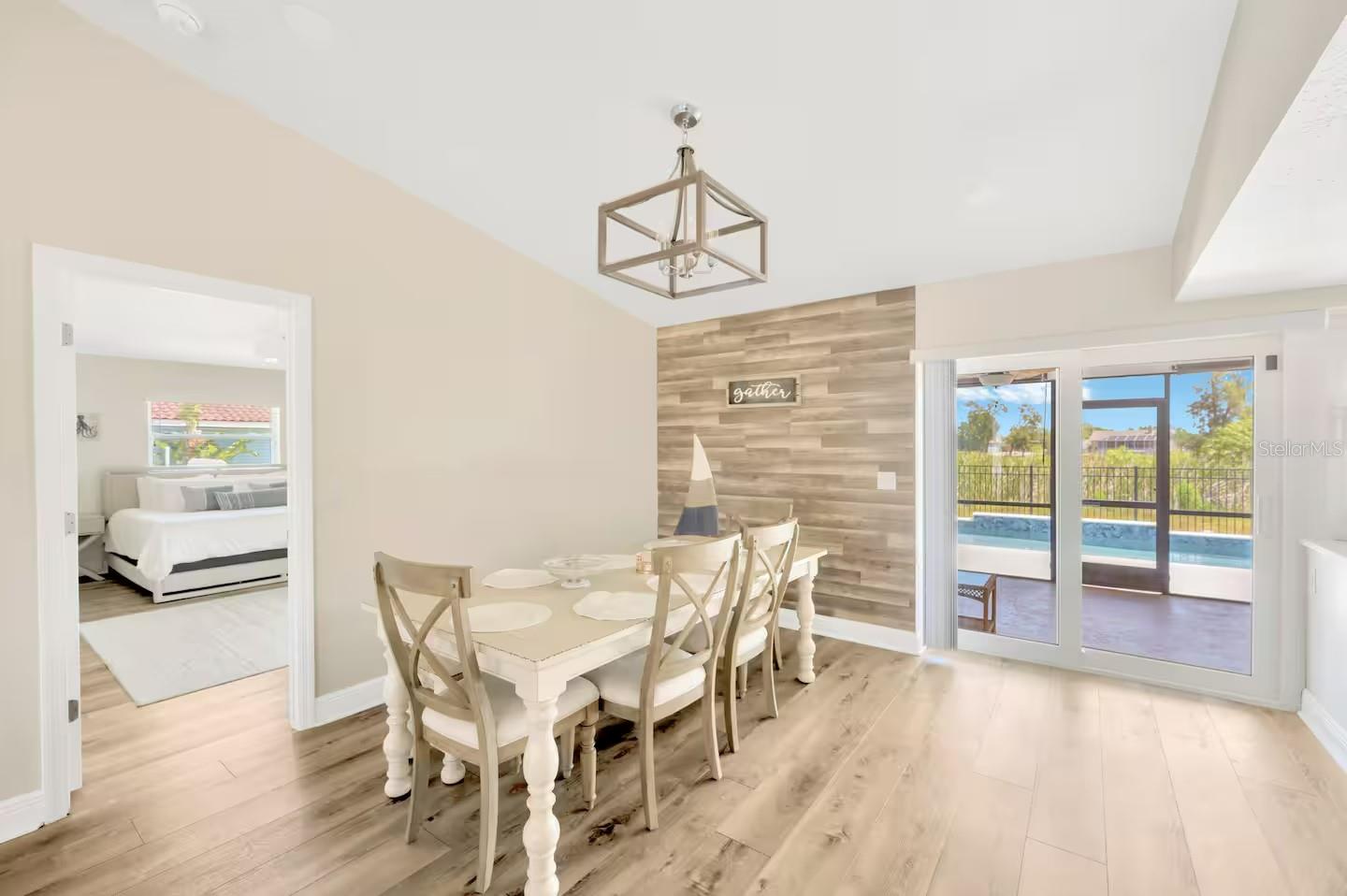 Image 17 of 51 For 721 Eagle Lane